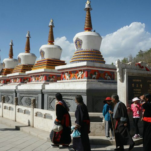 Kumbum Monastery Day Tour