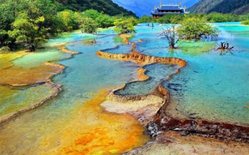 5 Day Chengdu Jiuzhaigou Huanglong Tour