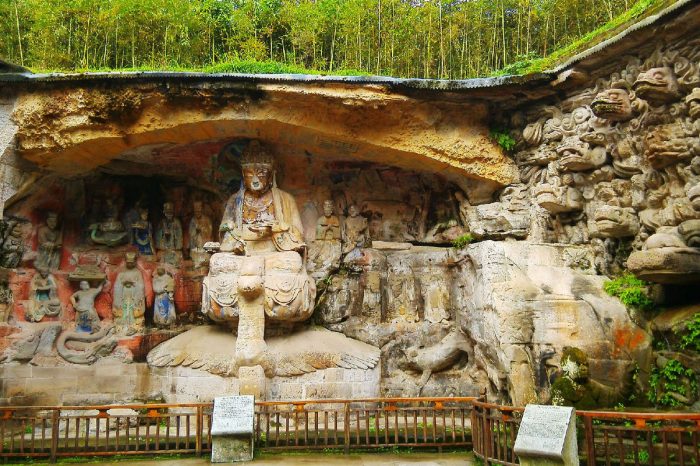 Chongqing Dazu Grottoes Day Tour