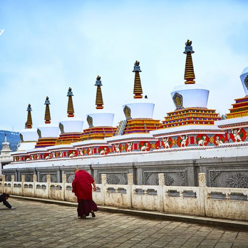 Travel through Lanzhou to Qinghai-Tibetan Plateau