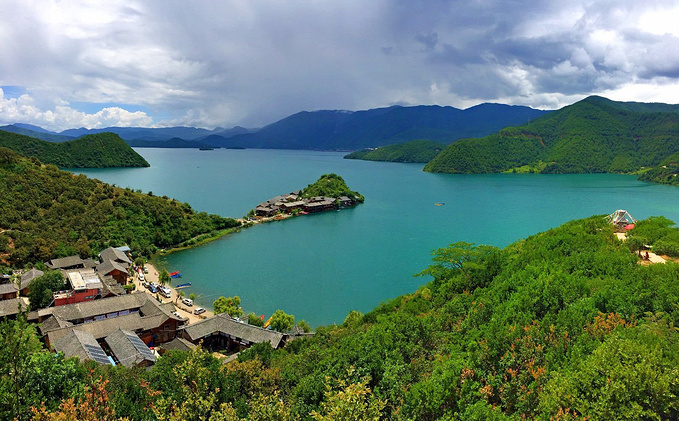 16 Days Yunnan Classic Tour with Holy Meili Snow Mountain, Lugu Lake’s Mosuo Matriarchal Society and Honghe Hani Rice Terraces