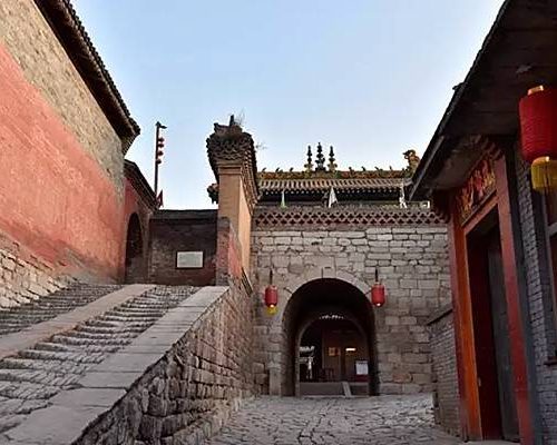 Wang Family Courtyard and Zhangbi Underground Castle Pingyao Day Trips